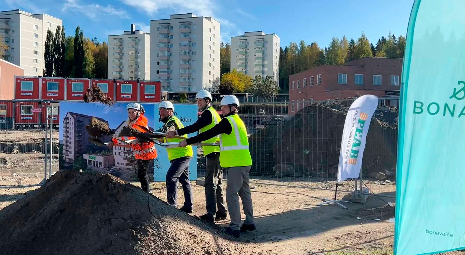 Första spadtaget på Hagaliden i Umeå